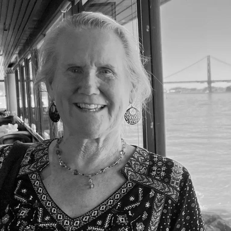 Julie Goonan headshot