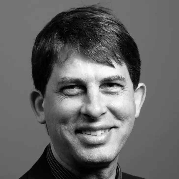 Chris Schenck headshot